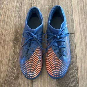 Adidas Predator size 11.5 W, 10 M